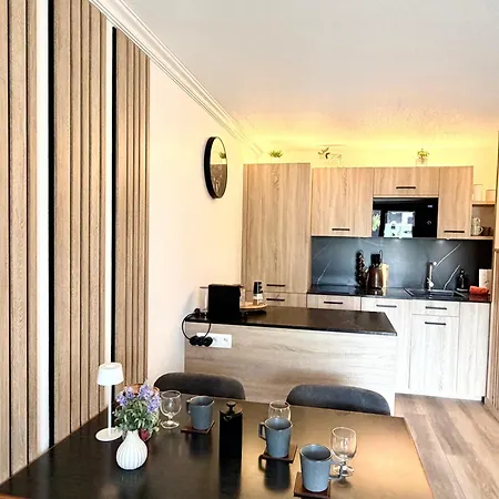 Mont Blanc Renove 2026 Parking Et Terrasse Apartman